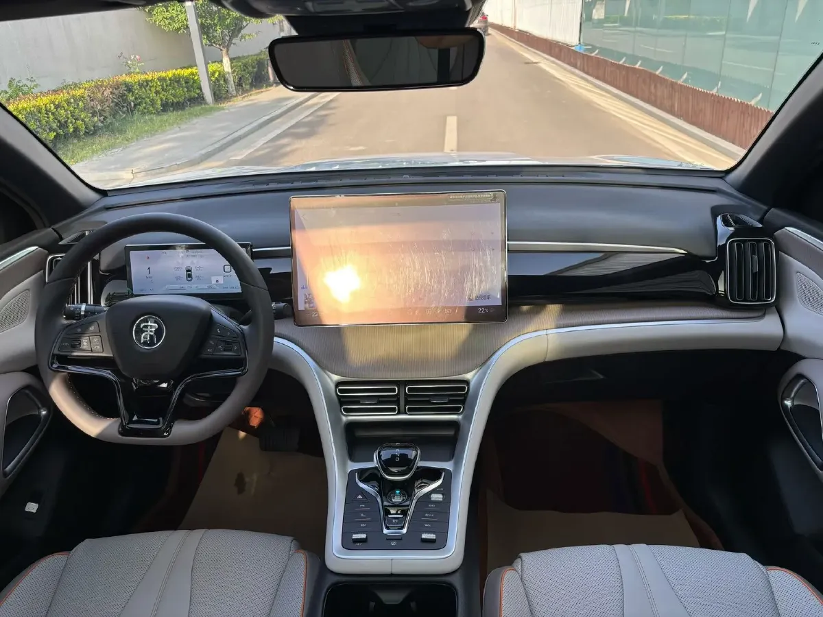 2024 BYD Song Pro 1.5L 110HP L4 E-CVT PHEV 18.3KWH,autocango,china used car exporter,china ev exporter,chinese used car exporter,chinese used ev exporter