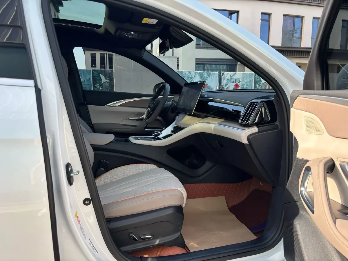 2024 BYD Song Pro 1.5L 110HP L4 E-CVT PHEV 18.3KWH,autocango,china used car exporter,china ev exporter,chinese used car exporter,chinese used ev exporter