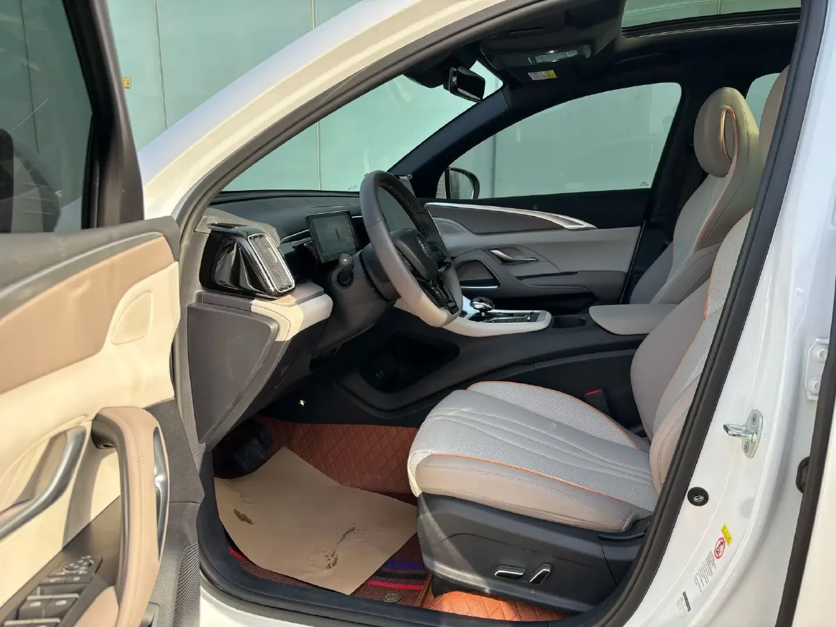 2024 BYD Song Pro 1.5L 110HP L4 E-CVT PHEV 18.3KWH,autocango,china used car exporter,china ev exporter,chinese used car exporter,chinese used ev exporter