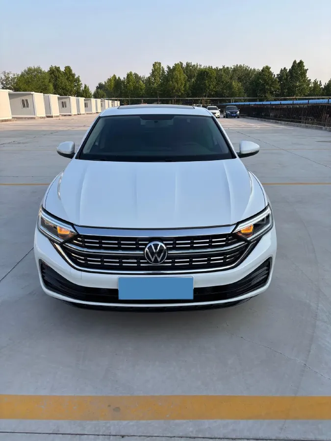 2023 Volkswagen Sagitar 1.4T 150HP L4 7DCT,autocango,china used car exporter,china ev exporter,chinese used car exporter,chinese used ev exporter