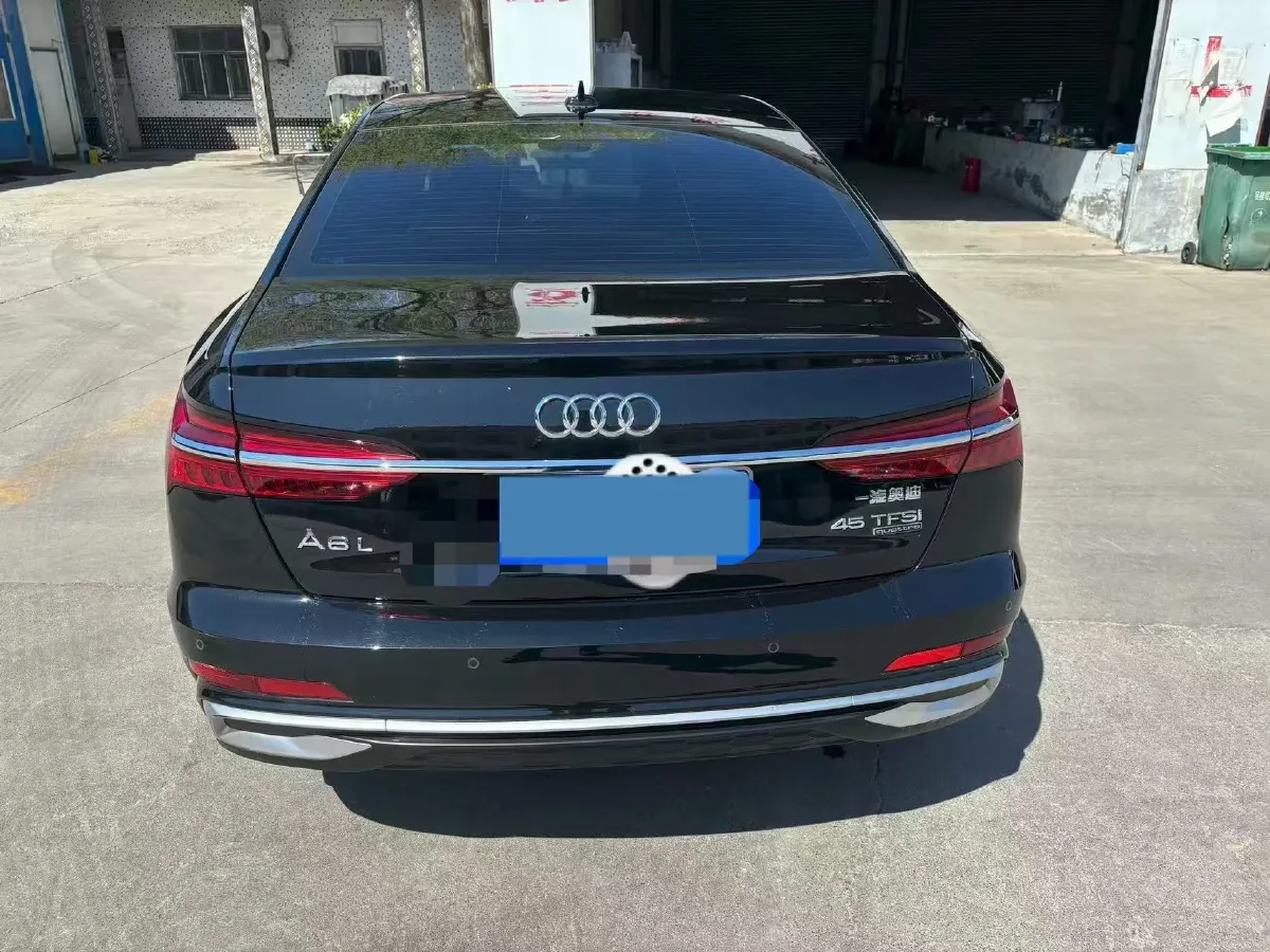 2023 Audi A6L 2.0T 245HP L4 7DCT,autocango,china used car exporter,china ev exporter,chinese used car exporter,chinese used ev exporter