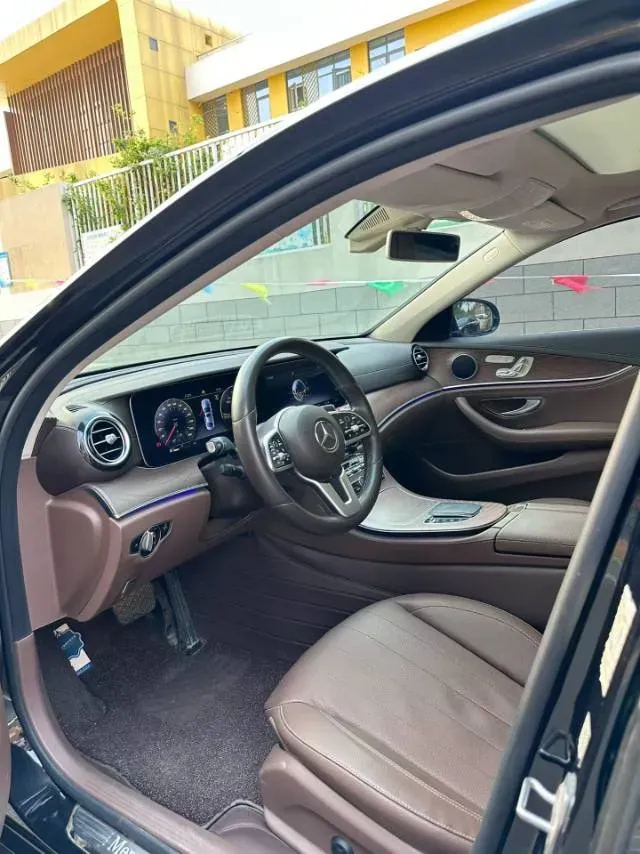 2020 Mercedes-Benz E Class 2.0T 258HP L4 9AT,autocango,china used car exporter,china ev exporter,chinese used car exporter,chinese used ev exporter