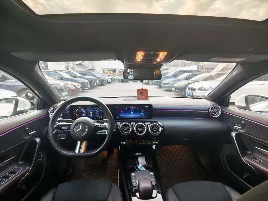 2023 Mercedes-Benz A Class 1.3T 163HP L4 7DCT,autocango,china used car exporter,china ev exporter,chinese used car exporter,chinese used ev exporter