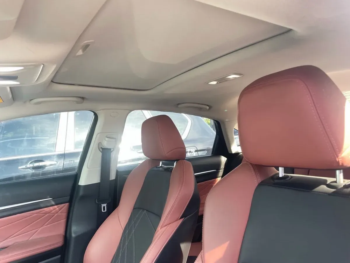 2022 ChangAn Eado 1.4T 160HP L4 7DCT,autocango,china used car exporter,china ev exporter,chinese used car exporter,chinese used ev exporter