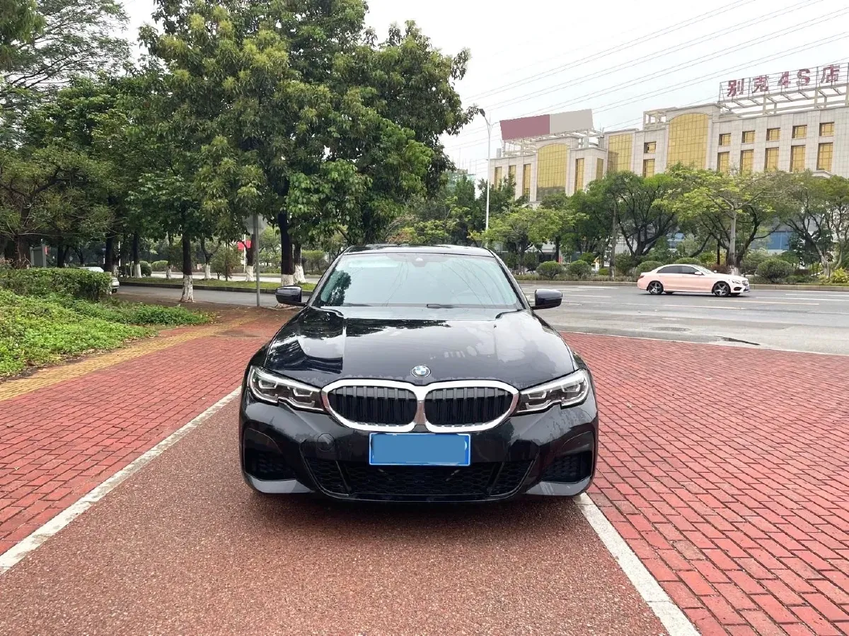 2021 BMW 3 Series 2.0T 184HP L4 8AT,autocango,china used car exporter,china ev exporter,chinese used car exporter,chinese used ev exporter