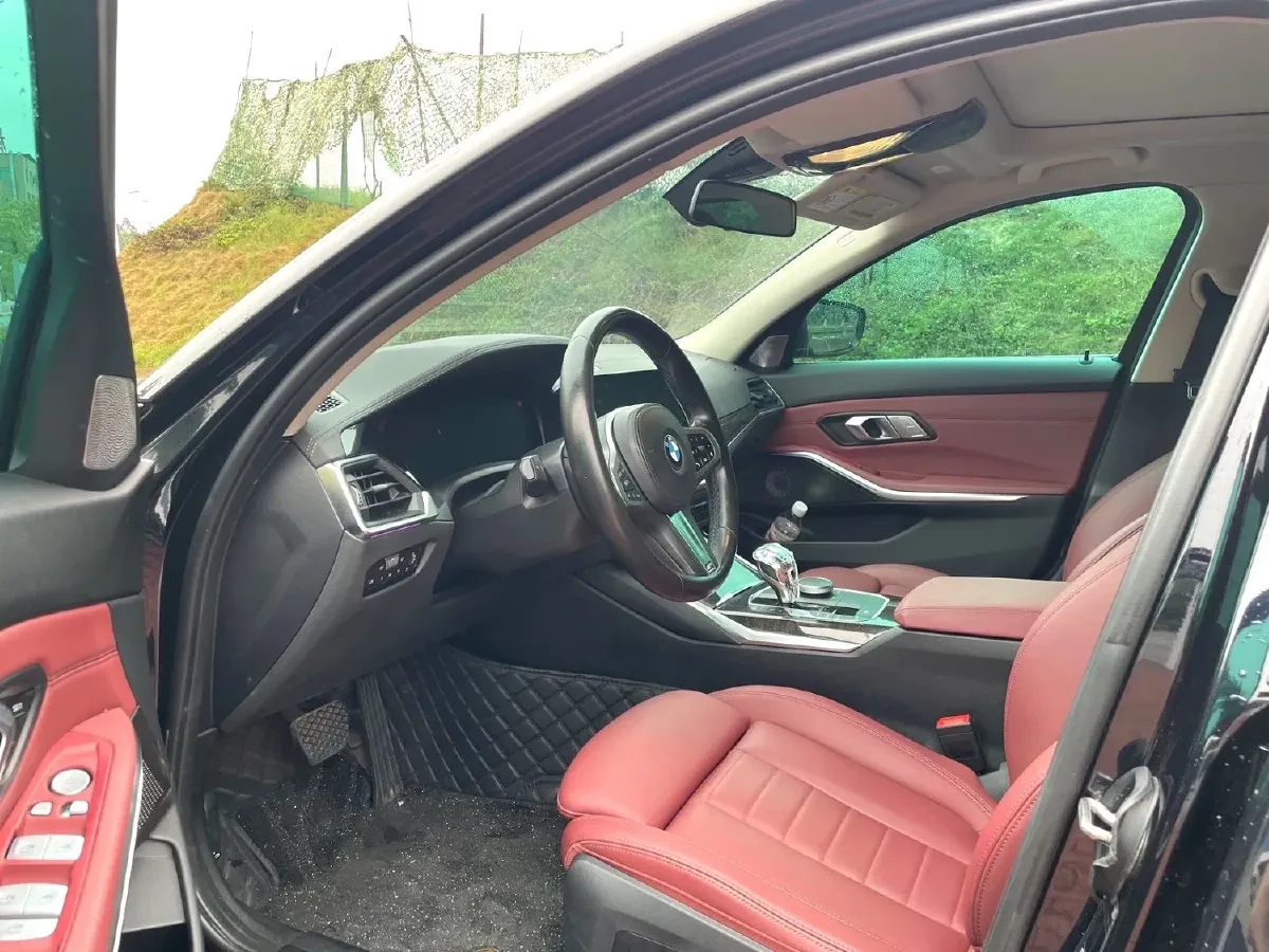 2021 BMW 3 Series 2.0T 184HP L4 8AT,autocango,china used car exporter,china ev exporter,chinese used car exporter,chinese used ev exporter