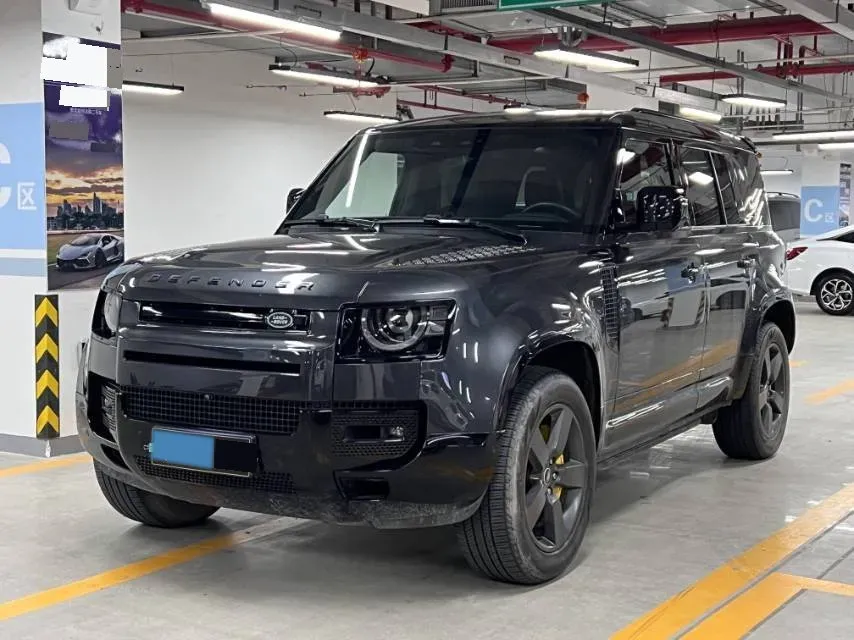 2024 Land Rover Defender 3.0T 400HP L6 8AT,autocango,china used car exporter,china ev exporter,chinese used car exporter,chinese used ev exporter