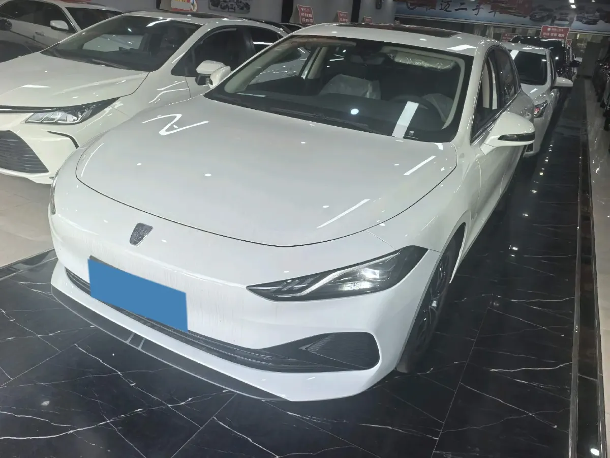 2025 Roewe D7 1.5L 112HP L4 1DHT PHEV 19.7KWH,autocango,china used car exporter,china ev exporter,chinese used car exporter,chinese used ev exporter