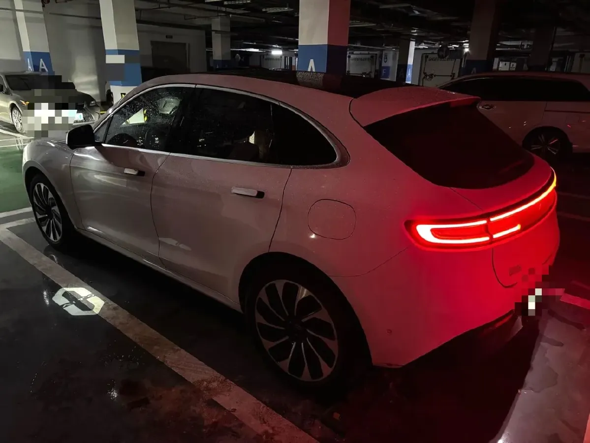 2022 Isuzu Mu-X 2.0T 220HP L4 8AT,autocango,china used car exporter,china ev exporter,chinese used car exporter,chinese used ev exporter