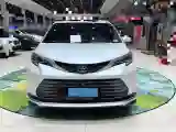 2023 Toyota Sienna 2.5L 189HP L4 E-CVT Hybrid