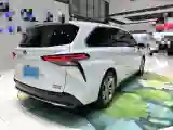 2023 Toyota Sienna 2.5L 189HP L4 E-CVT Hybrid