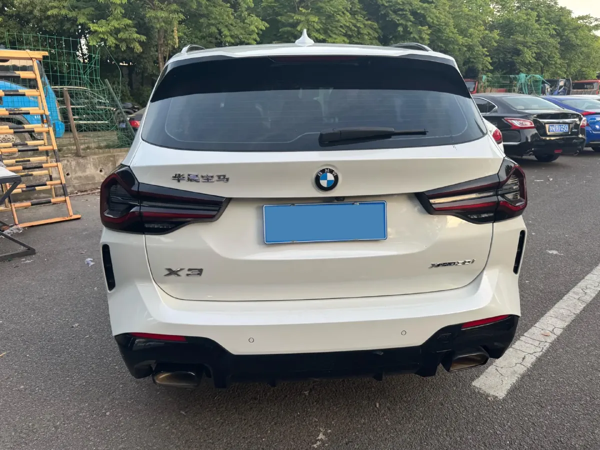 2022 BMW X3 2.0T 252HP L4 8AT,autocango,china used car exporter,china ev exporter,chinese used car exporter,chinese used ev exporter