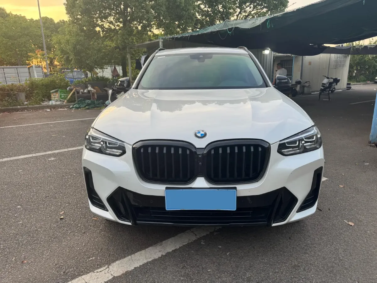 2022 BMW X3 2.0T 252HP L4 8AT,autocango,china used car exporter,china ev exporter,chinese used car exporter,chinese used ev exporter