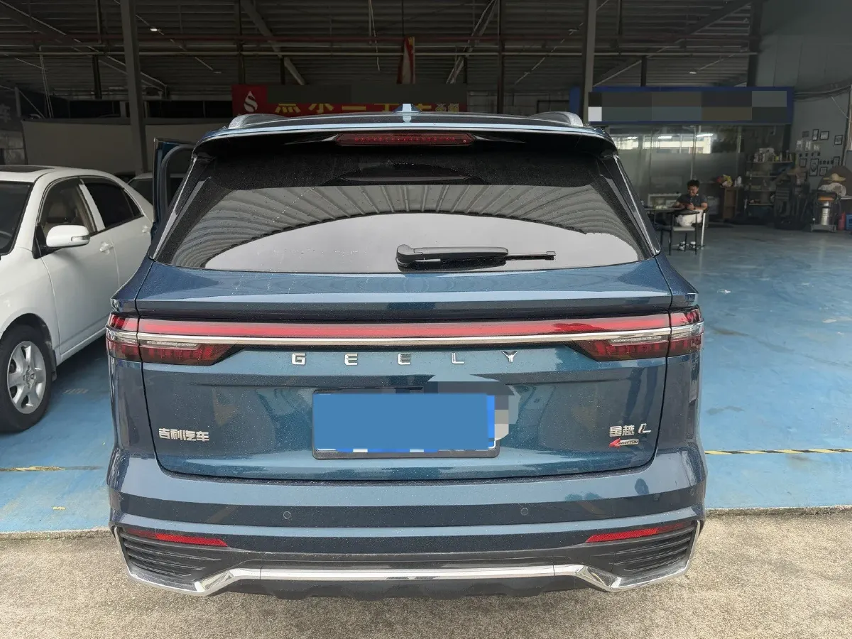 2021 Geely Monjaro 2.0T 238HP L4 8AT,autocango,china used car exporter,china ev exporter,chinese used car exporter,chinese used ev exporter