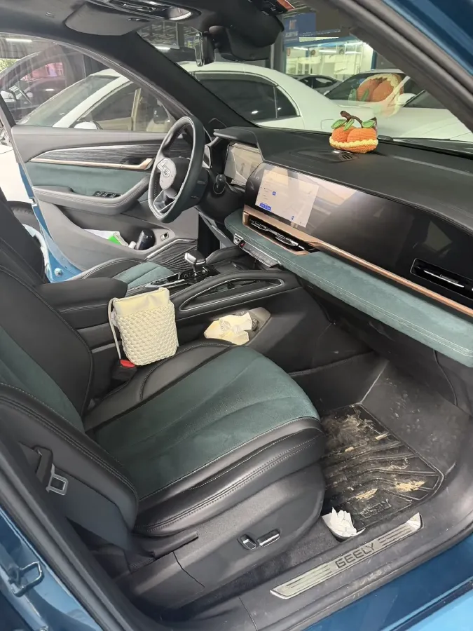 2021 Geely Monjaro 2.0T 238HP L4 8AT,autocango,china used car exporter,china ev exporter,chinese used car exporter,chinese used ev exporter