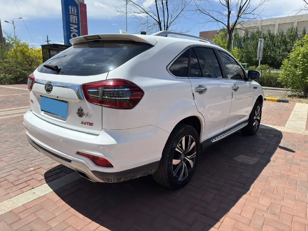 2017 BYD S7 2.0T 205HP L4 6DCT,autocango,china used car exporter,china ev exporter,chinese used car exporter,chinese used ev exporter