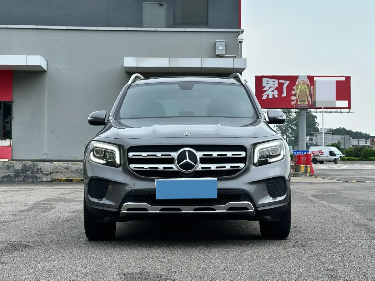 2023 Mercedes-Benz GLB Class 2.0T 190HP L4 8DCT,autocango,china used car exporter,china ev exporter,chinese used car exporter,chinese used ev exporter