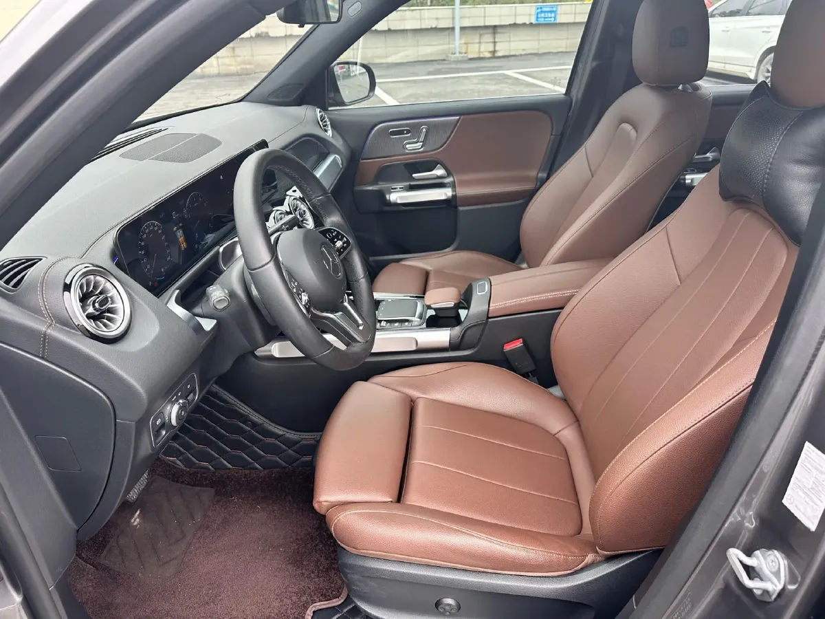 2023 Mercedes-Benz GLB Class 2.0T 190HP L4 8DCT,autocango,china used car exporter,china ev exporter,chinese used car exporter,chinese used ev exporter