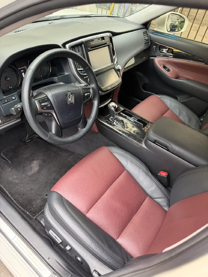 2018 Toyota Highlander 2.0T 220HP L4 6AT,autocango,china used car exporter,china ev exporter,chinese used car exporter,chinese used ev exporter