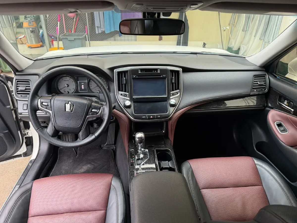 2018 Toyota Highlander 2.0T 220HP L4 6AT,autocango,china used car exporter,china ev exporter,chinese used car exporter,chinese used ev exporter