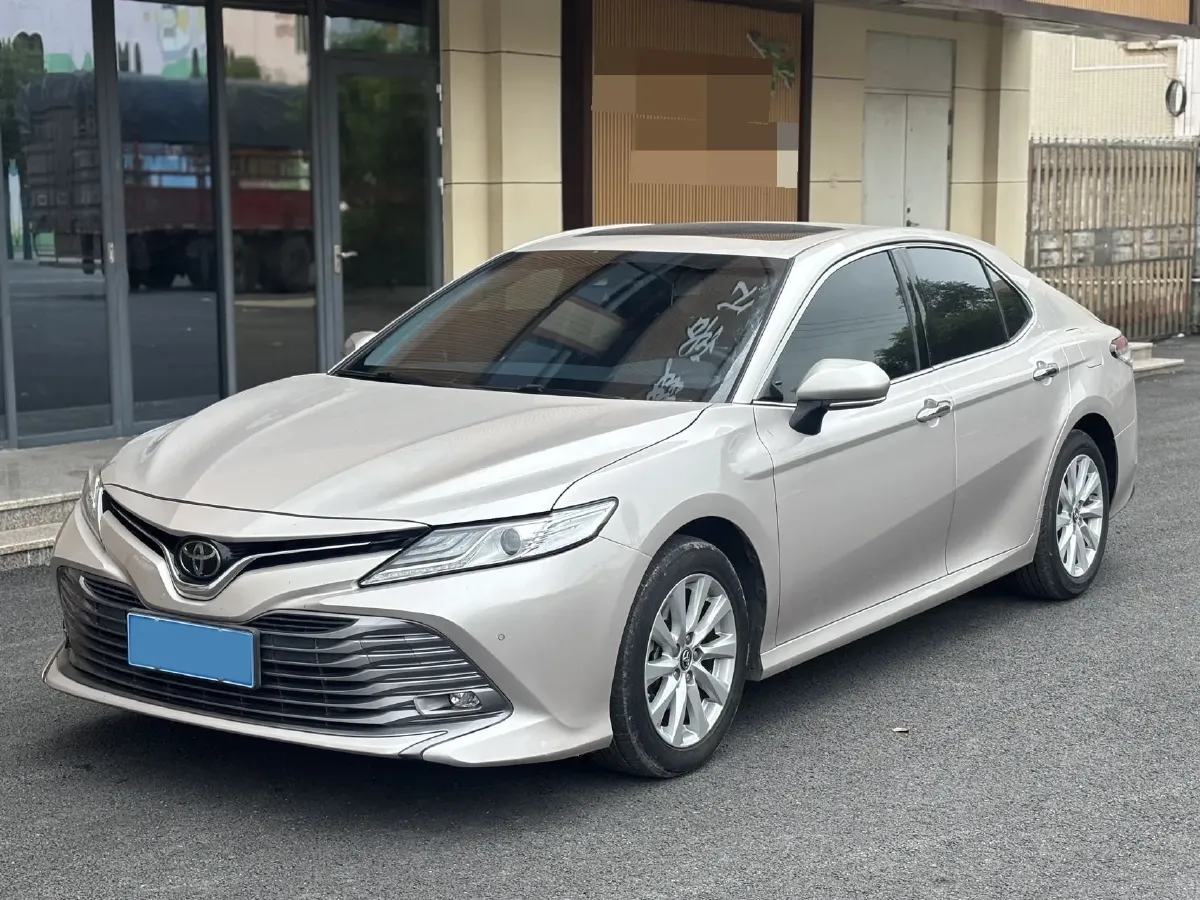 2019 Toyota Camry 2.0L 178HP L4 CVT,autocango,china used car exporter,china ev exporter,chinese used car exporter,chinese used ev exporter
