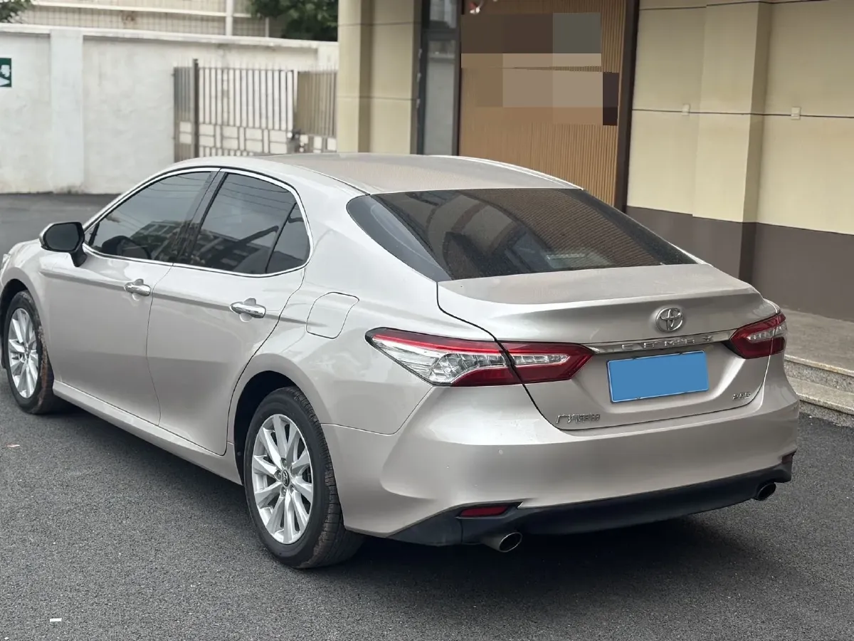2019 Toyota Camry 2.0L 178HP L4 CVT,autocango,china used car exporter,china ev exporter,chinese used car exporter,chinese used ev exporter