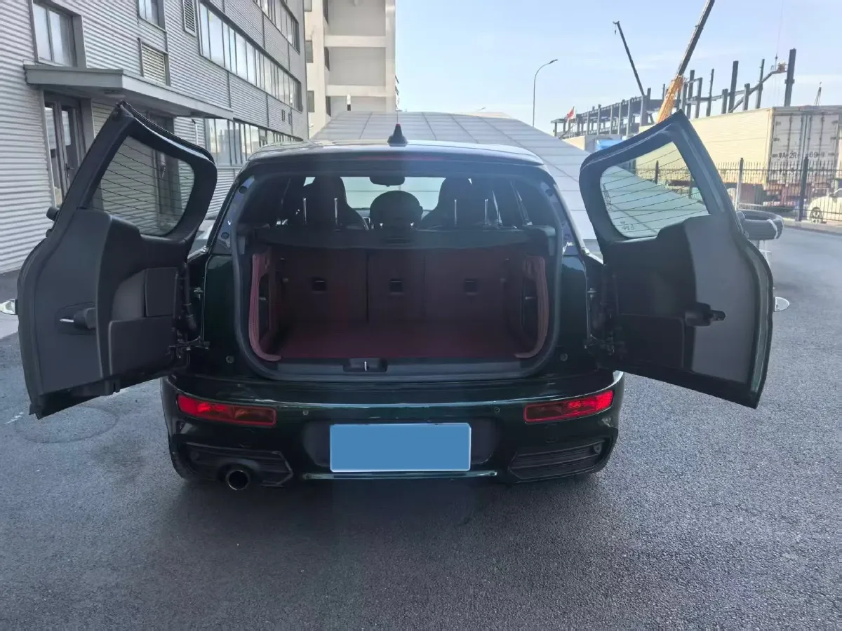 2016 MINI CLUBMAN 1.5T 136HP L3 6AT,autocango,china used car exporter,china ev exporter,chinese used car exporter,chinese used ev exporter