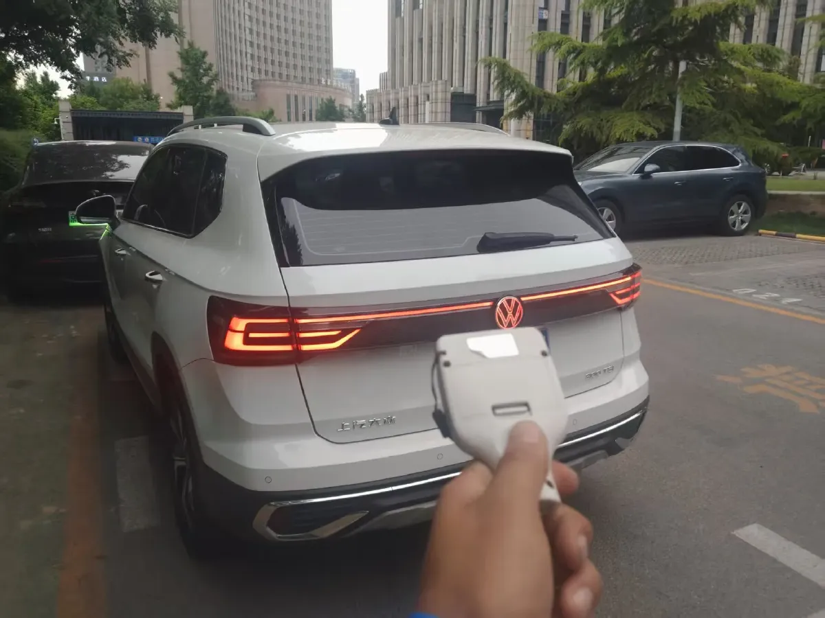 2024 Volkswagen Tharu 1.5T 160HP L4 7DCT,autocango,china used car exporter,china ev exporter,chinese used car exporter,chinese used ev exporter