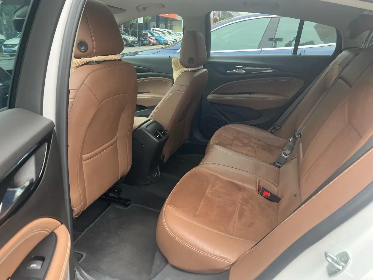 2023 Buick Regal 1.5T 169HP L4 9AT,autocango,china used car exporter,china ev exporter,chinese used car exporter,chinese used ev exporter