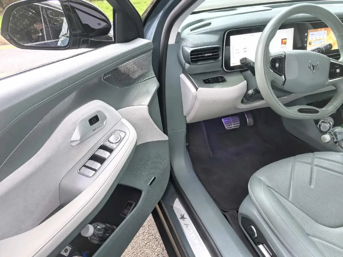 2023 ARCFOX αS BEV 93.6KWH,autocango,china used car exporter,china ev exporter,chinese used car exporter,chinese used ev exporter