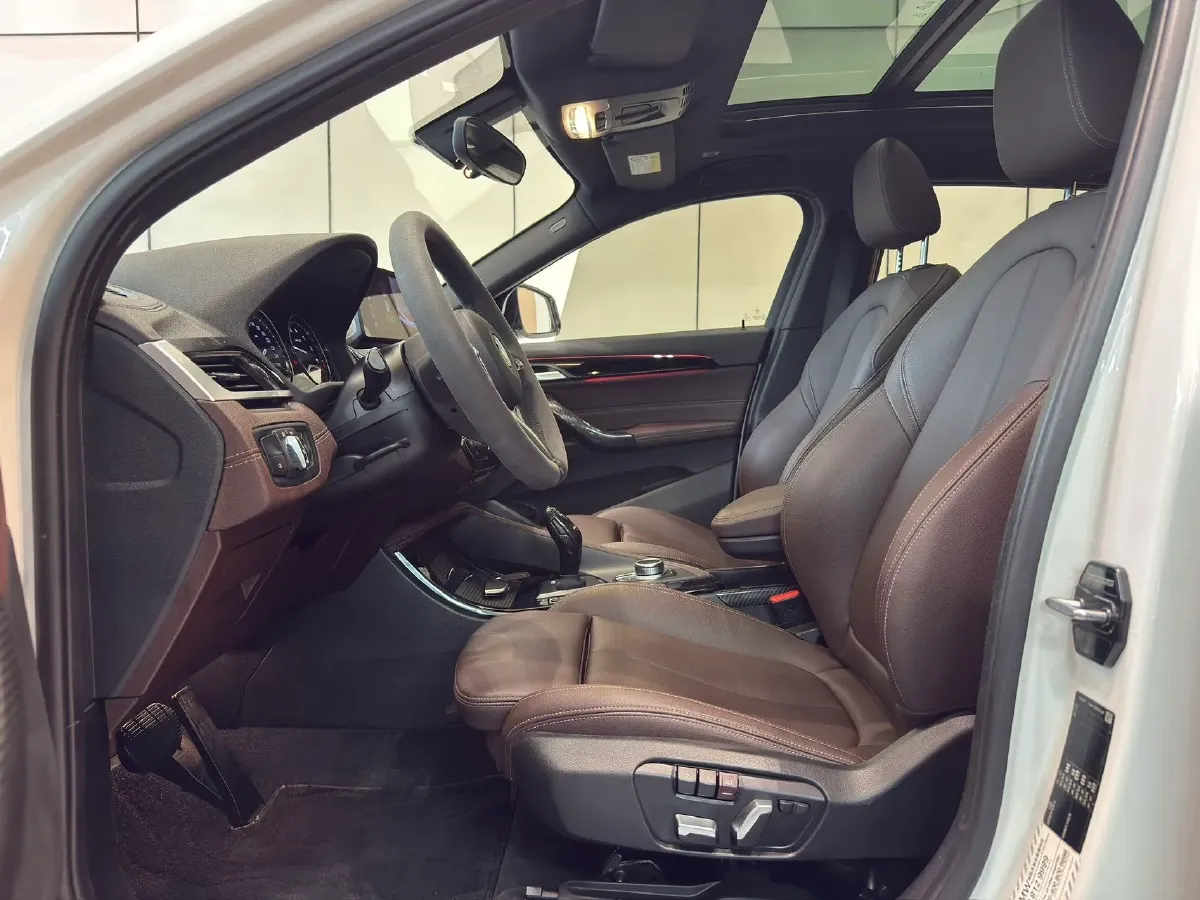 2020 BMW X2 2.0T 192HP L4 7DCT,autocango,china used car exporter,china ev exporter,chinese used car exporter,chinese used ev exporter