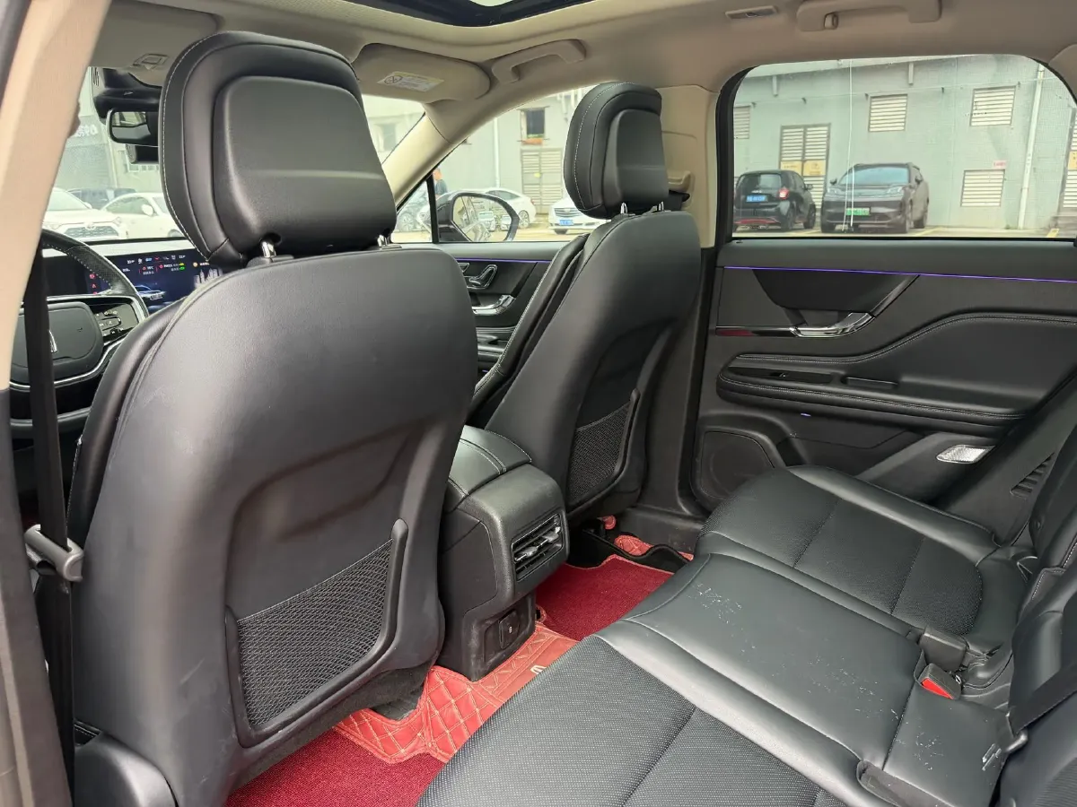 2023 Lincoln Corsair 2.0T 261HP L4 8AT,autocango,china used car exporter,china ev exporter,chinese used car exporter,chinese used ev exporter