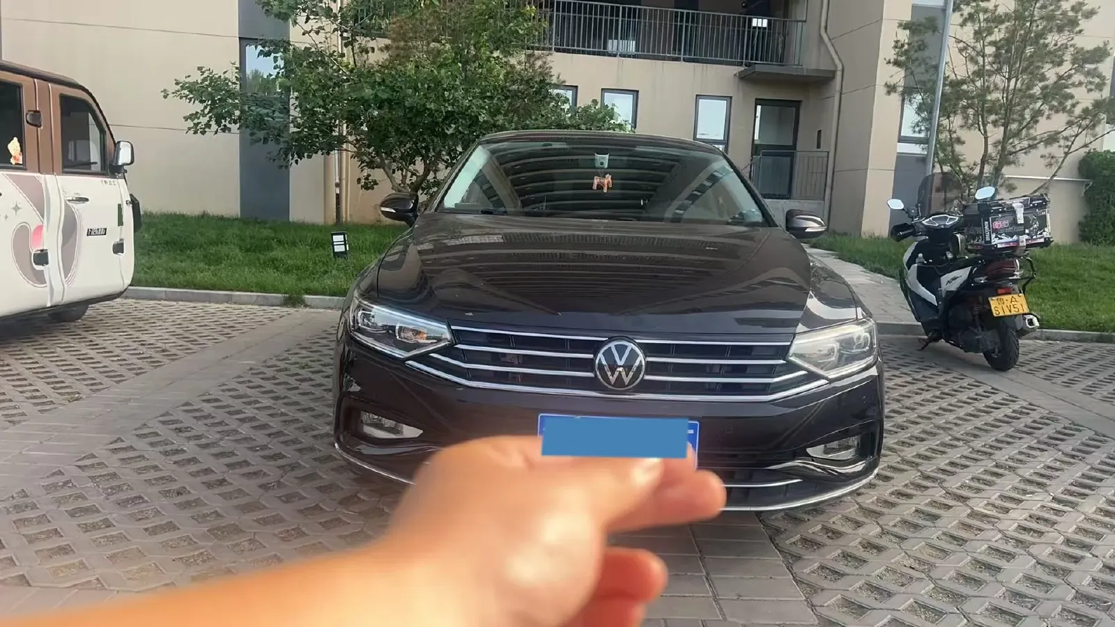 2020 Volkswagen Magotan 2.0T 186HP L4 7DCT,autocango,china used car exporter,china ev exporter,chinese used car exporter,chinese used ev exporter