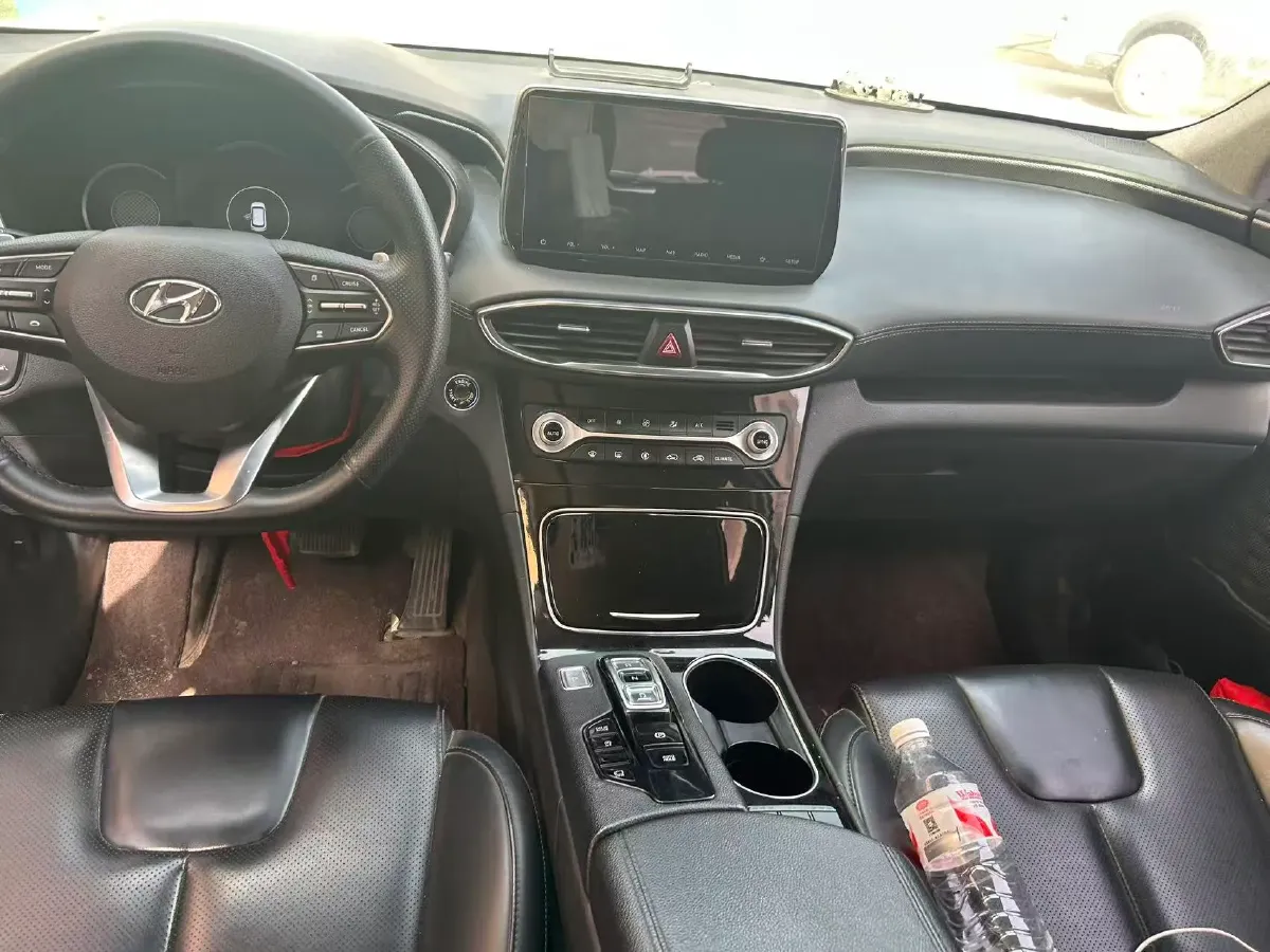 2019 Hyundai Santafe 2.0T 230HP L4 8AT,autocango,china used car exporter,china ev exporter,chinese used car exporter,chinese used ev exporter