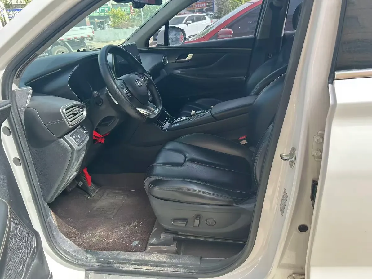 2019 Hyundai Santafe 2.0T 230HP L4 8AT,autocango,china used car exporter,china ev exporter,chinese used car exporter,chinese used ev exporter