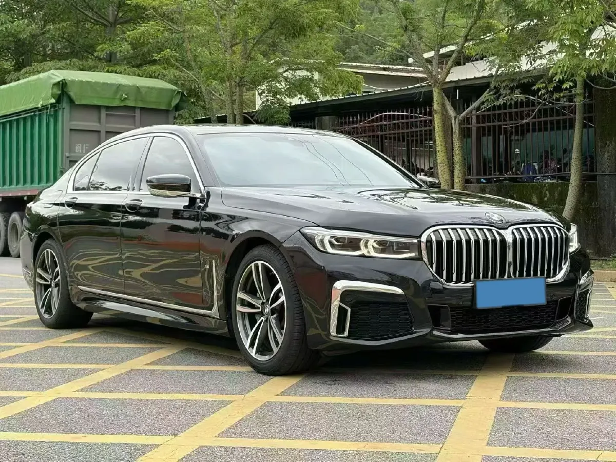2019 BMW 7 Series 2.0T 265HP L4 8AT,autocango,china used car exporter,china ev exporter,chinese used car exporter,chinese used ev exporter