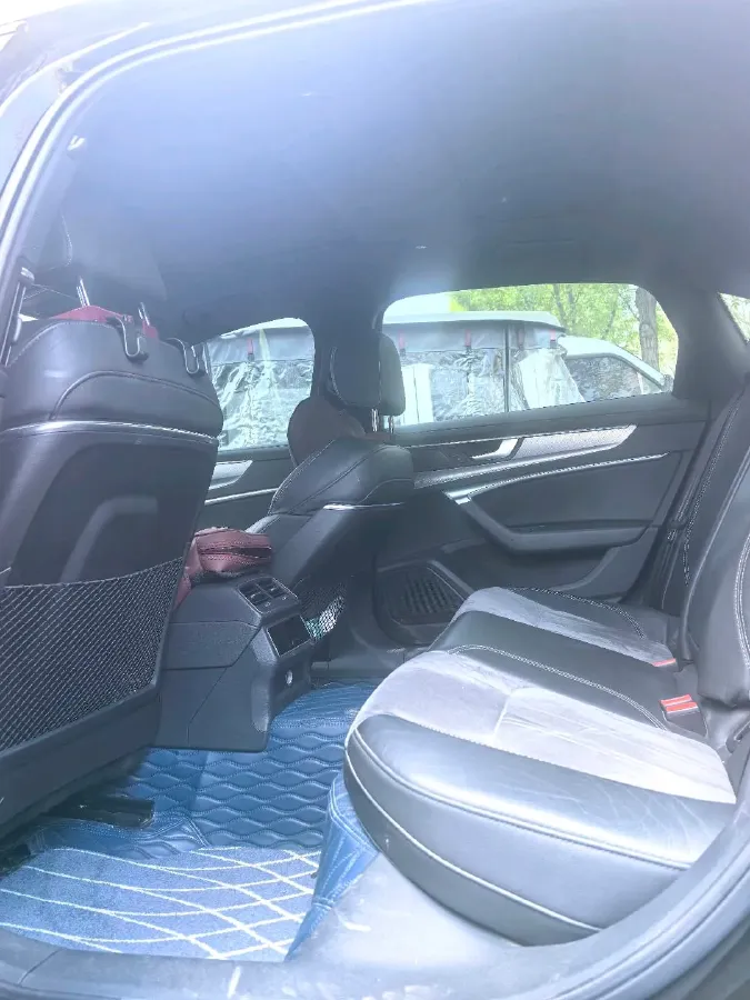 2020 Audi A6L 2.0T 224HP L4 7DCT,autocango,china used car exporter,china ev exporter,chinese used car exporter,chinese used ev exporter