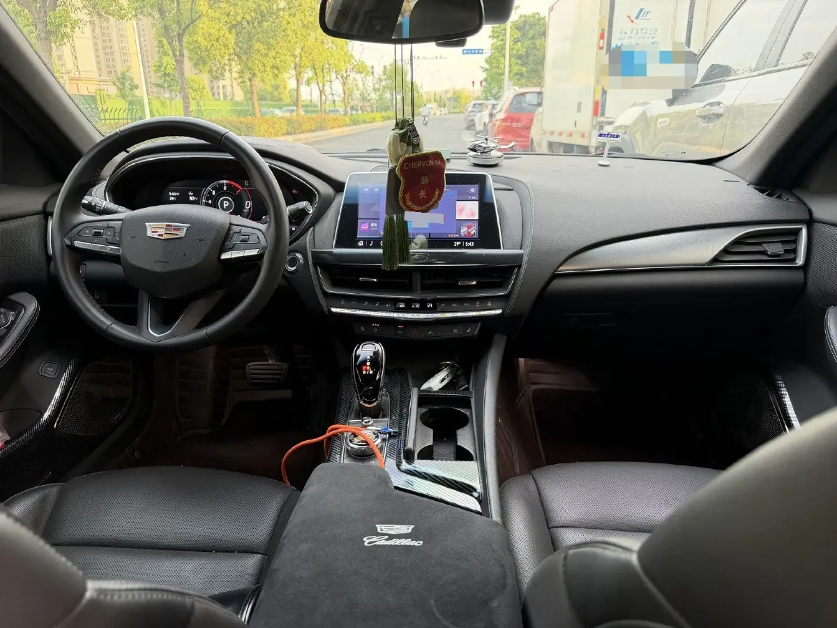 2023 Cadillac CT5 2.0T 237HP L4 10AT,autocango,china used car exporter,china ev exporter,chinese used car exporter,chinese used ev exporter