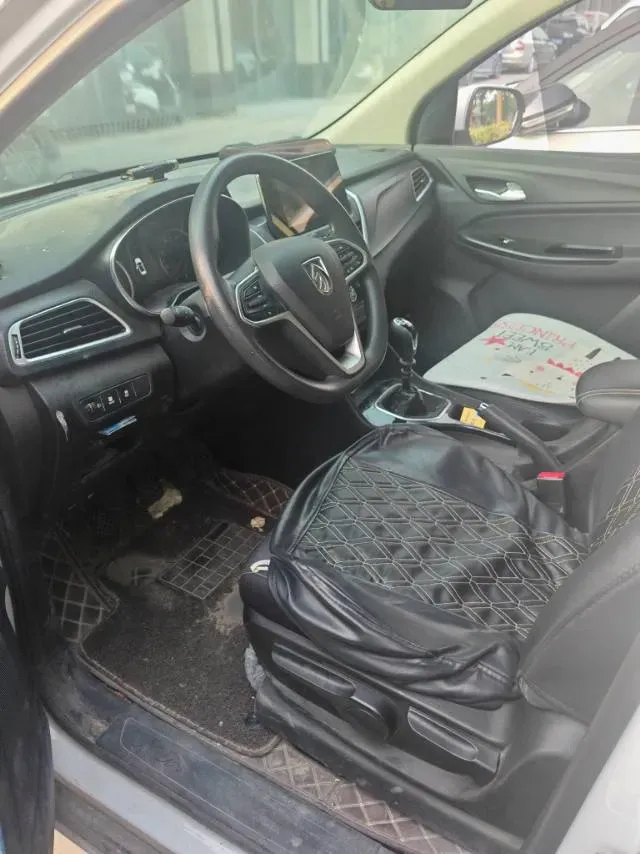 2019 BaoJun 730 1.5L 105HP L4 6MT,autocango,china used car exporter,china ev exporter,chinese used car exporter,chinese used ev exporter
