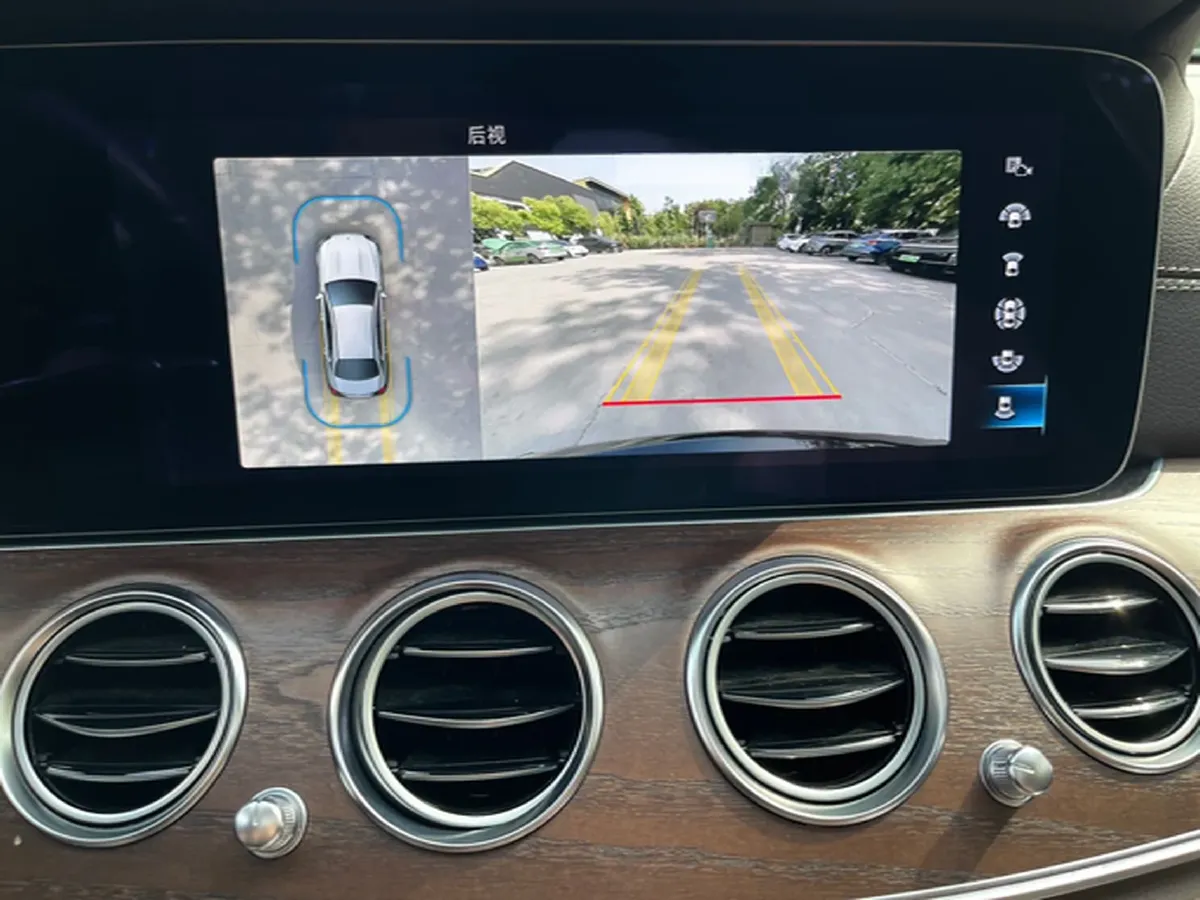 2023 Mercedes-Benz E Class 2.0T 211HP L4 9AT PHEV 25.4KWH,autocango,china used car exporter,china ev exporter,chinese used car exporter,chinese used ev exporter