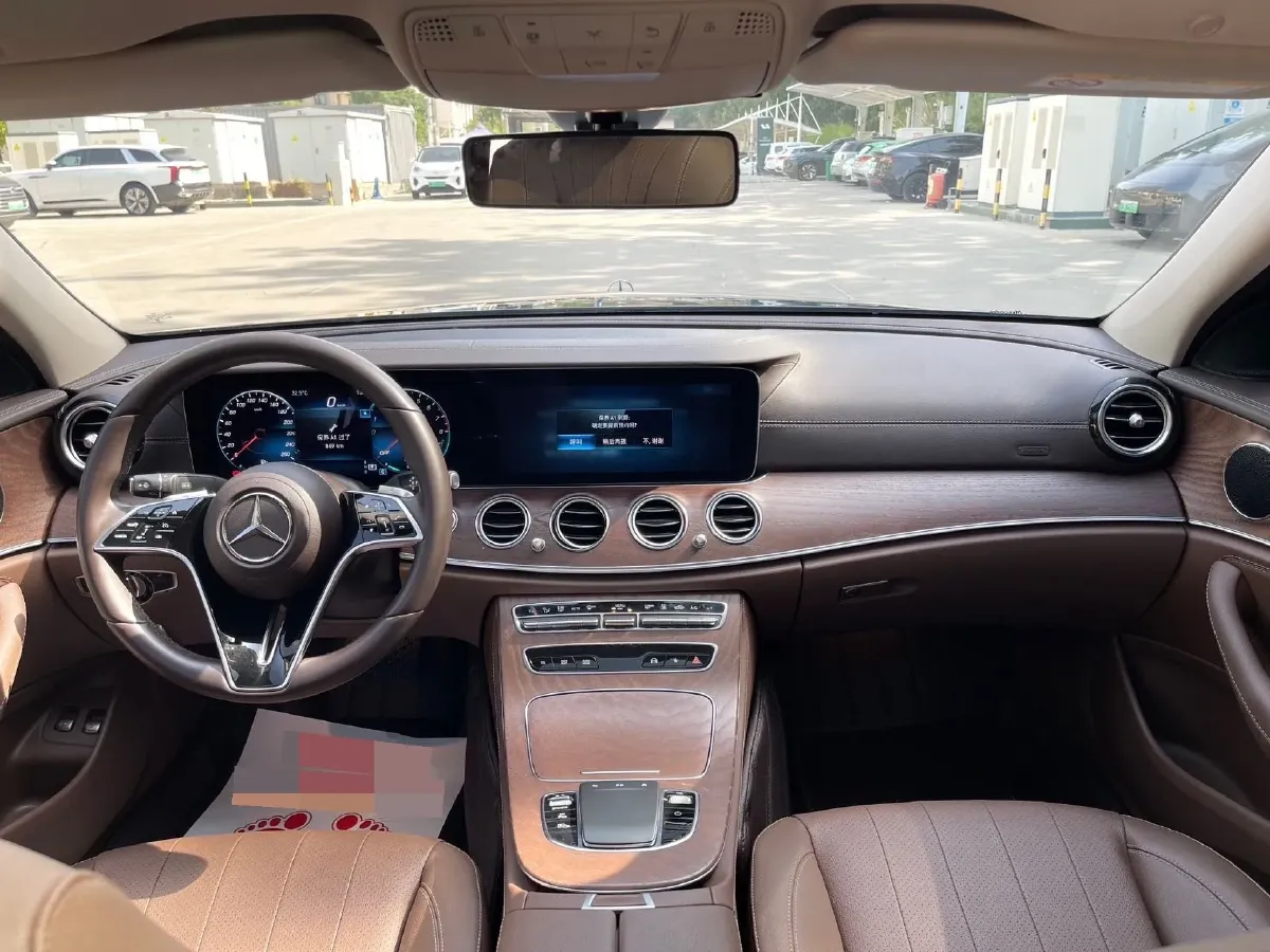 2023 Mercedes-Benz E Class 2.0T 211HP L4 9AT PHEV 25.4KWH,autocango,china used car exporter,china ev exporter,chinese used car exporter,chinese used ev exporter