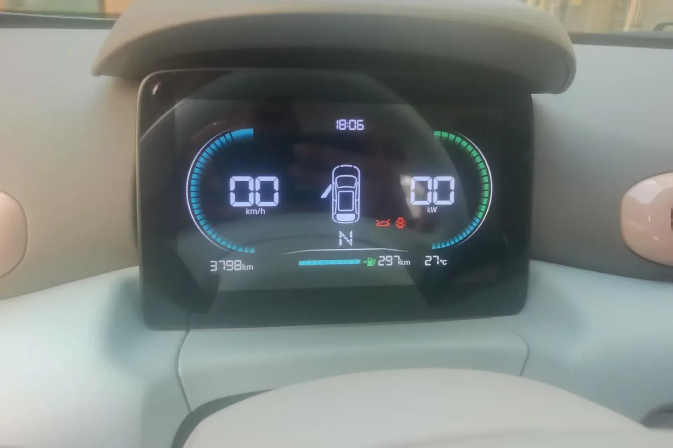 2025 Leapmotor T03 BEV 31.9KWH,autocango,china used car exporter,china ev exporter,chinese used car exporter,chinese used ev exporter