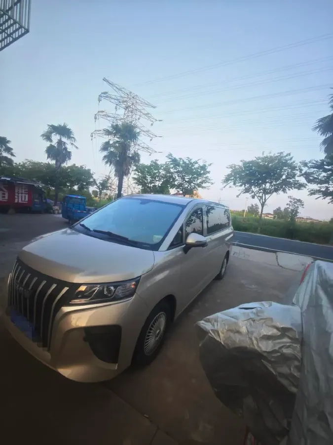 2023 BAW RuiSheng Trump M7 1.6L 124HP L4 5MT,autocango,china used car exporter,china ev exporter,chinese used car exporter,chinese used ev exporter
