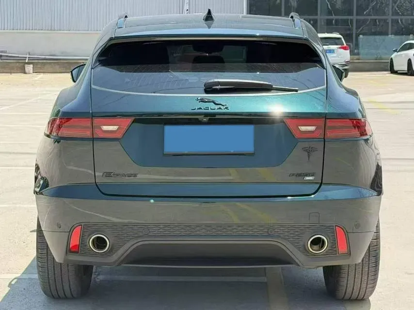 2024 Jaguar E-PACE 2.0T 249HP L4 9AT,autocango,china used car exporter,china ev exporter,chinese used car exporter,chinese used ev exporter