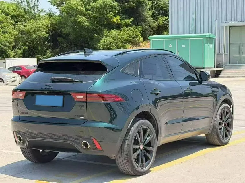 2024 Jaguar E-PACE 2.0T 249HP L4 9AT,autocango,china used car exporter,china ev exporter,chinese used car exporter,chinese used ev exporter