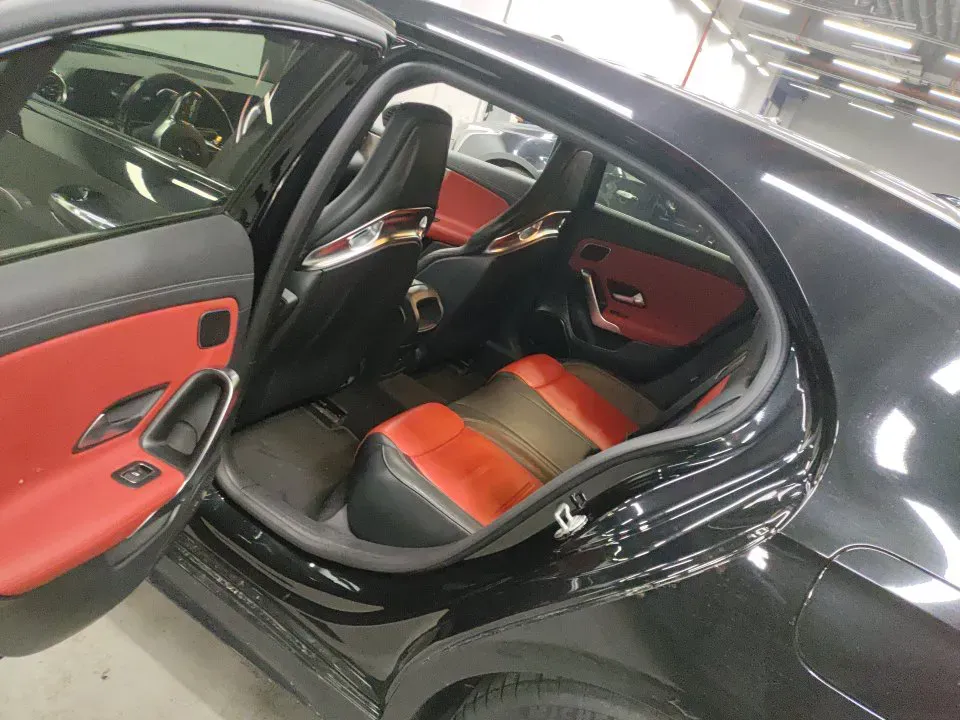 2020 Mercedes-Benz A AMG 2.0T 387HP L4 8DCT,autocango,china used car exporter,china ev exporter,chinese used car exporter,chinese used ev exporter