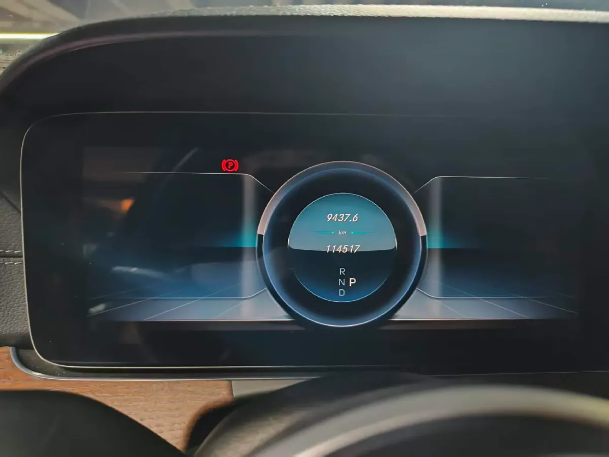 2020 Mercedes-Benz E Class 2.0T 258HP L4 9AT,autocango,china used car exporter,china ev exporter,chinese used car exporter,chinese used ev exporter