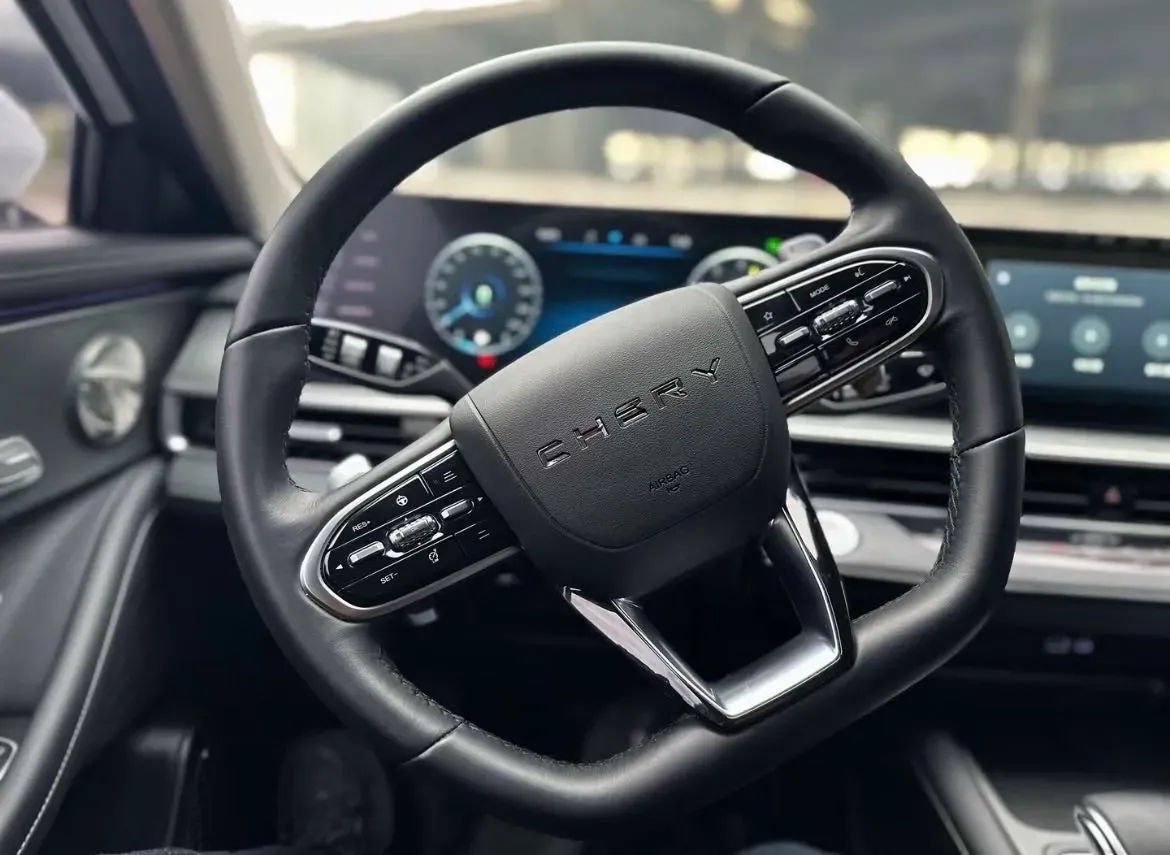 2022 Chery Arrizo 8 1.6T 197HP L4 7DCT,autocango,china used car exporter,china ev exporter,chinese used car exporter,chinese used ev exporter