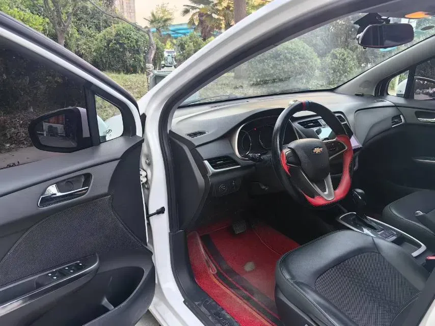 2018 Chevrolet Lova RV 1.5L 113HP L4 4AT,autocango,china used car exporter,china ev exporter,chinese used car exporter,chinese used ev exporter