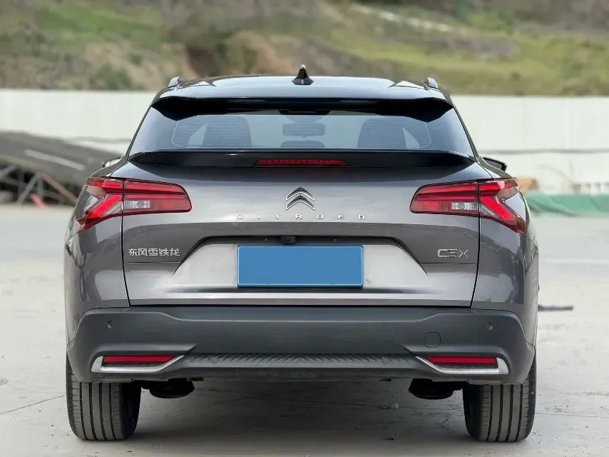 2023 Citroen C5 X 1.6T 175HP L4 8AT,autocango,china used car exporter,china ev exporter,chinese used car exporter,chinese used ev exporter